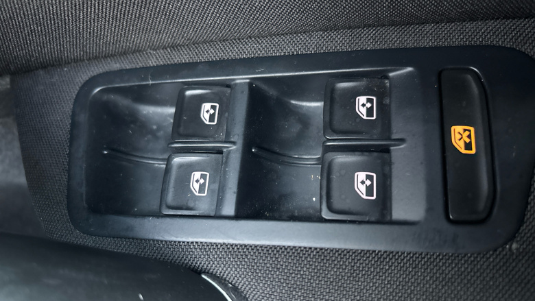 Volkswagen Golf 1.0 TSI 110 SE 5dr Petrol Hatchback